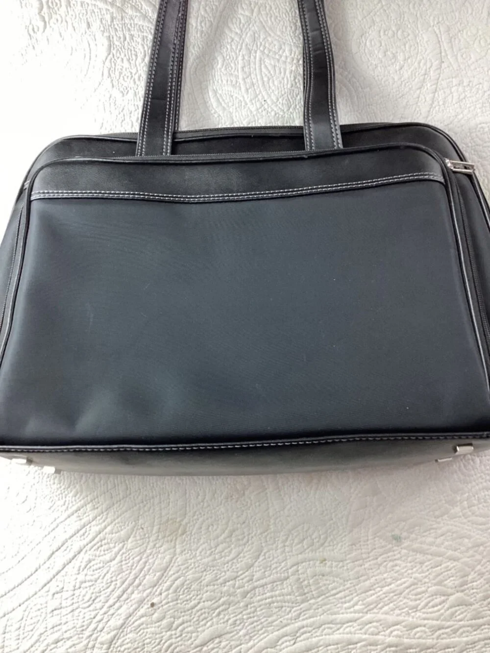 Swissgear Black Laptop Tote Bag*Striped Interior*Multi-Compartment Design*EUC